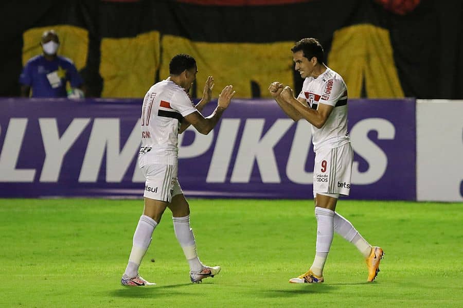 São Paulo recebe Athletico-PR em jogo adiantado da 11ª rodada do Brasileirão